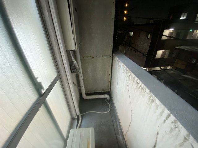 【バルコニー】