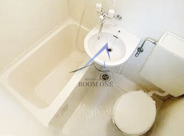 誠心Ⅲビルの浴室|お風呂です。