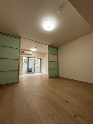 【居間・リビング】 | 南堀江アパートメントグランデ