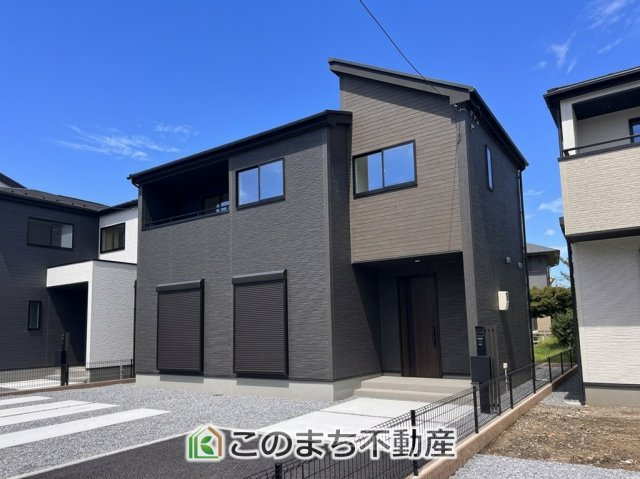 グラファーレ宇都宮市上戸祭2期の外観|本日ご内覧できます(*^^*)
お電話でのお問合せが非常にスムーズです！
現地直接集合のお待ち合わせも大丈夫です！
お気軽にお問合せ下さい(^^)/