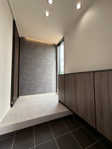 プランタウン清末鞍馬Ⅲの玄関