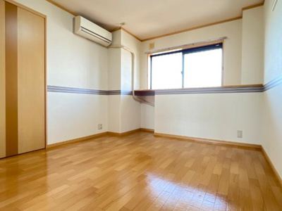 【内装】 | ラウレア | 洋室