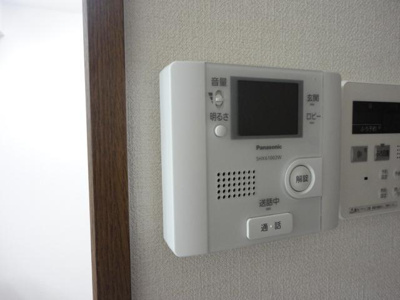 【内装】 | ルル・フルーレ | カメラ付インターホン