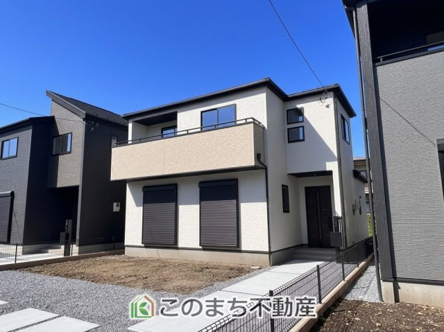 グラファーレ宇都宮市上戸祭2期の外観|本日ご内覧できます(*^^*)
お電話でのお問合せが非常にスムーズです！
現地直接集合のお待ち合わせも大丈夫です！
お気軽にお問合せ下さい(^^)/
