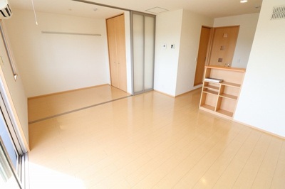 【居間・リビング】 | D-Room Saigou | 室内全景