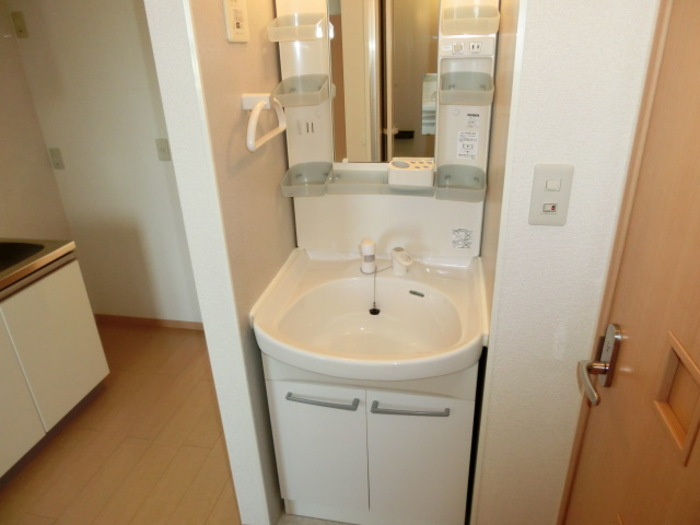 AdoniS.Ⅰ（ｱﾄﾞﾆｽ・ﾜﾝ）の独立洗面台|洗髪洗面化粧台