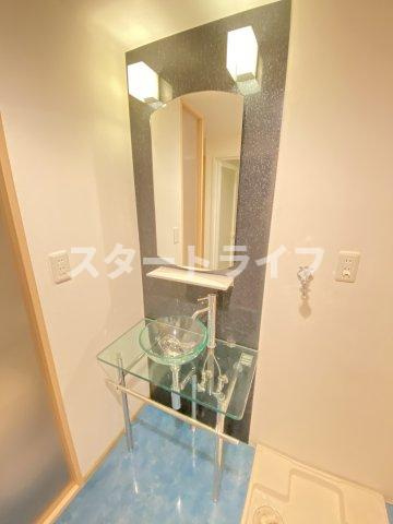 大阪市淀川区宮原１丁目の賃貸マンションの洗面所