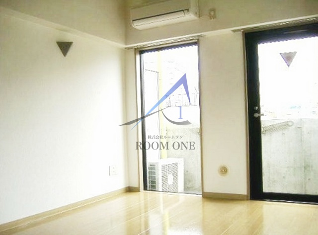 クオリアコートの居間・リビング|洋室のお部屋です。