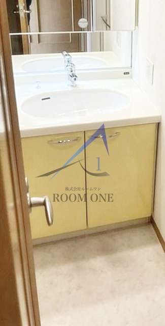 ドルフ後楽園ステーションフロントの洗面所|洗面台です。