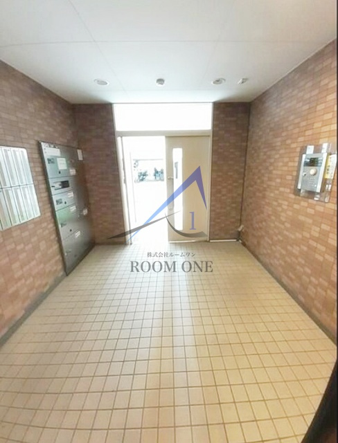 Ｃ３Ｐ３千歳のエントランス|エントランスです。