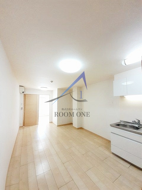 プルミエール秋葉原の居間・リビング|洋室のお部屋です。