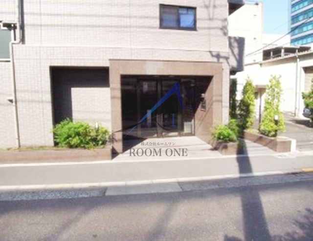 ルーブル飯田橋のエントランス|エントランスです。