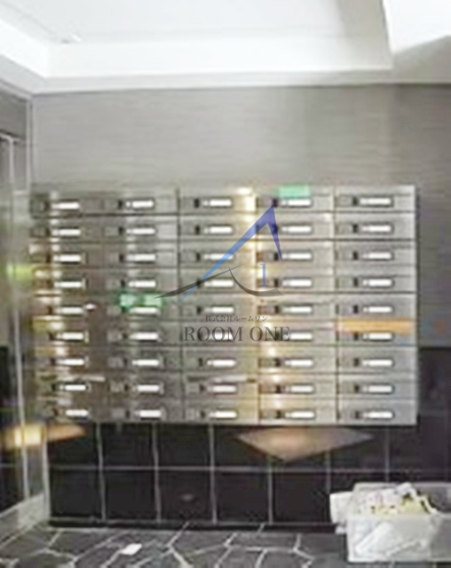 ル・リオン森下エルヴィエントアースのその他共用部分|集合ポストです。