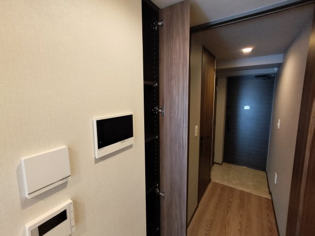 ネベル北四番丁priére の玄関