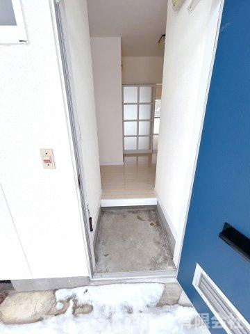 ハイツLAND　Bの玄関