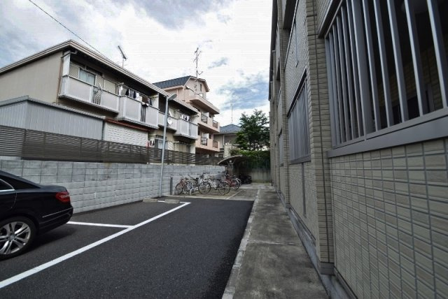 コスモ　ガーデンのその他共用部分|敷地内に駐輪場あります