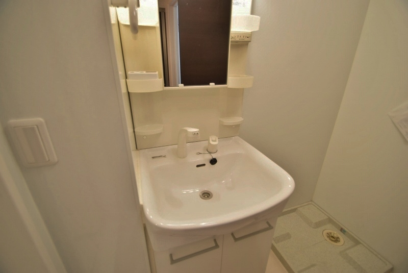 コスモ　ガーデンの洗面所|嬉しいシャンプードレッサー