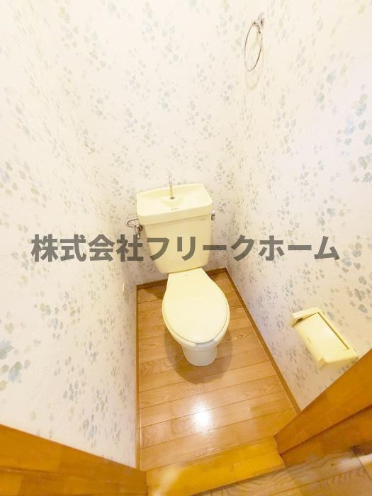 武蔵野市吉祥寺北町３丁目の賃貸マンションのトイレ