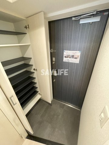 ソルテラスOSAKA緑橋クレアストの玄関