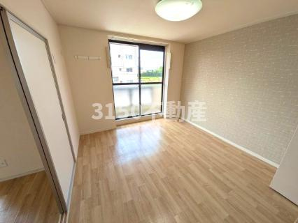 コアロード戸崎の内装