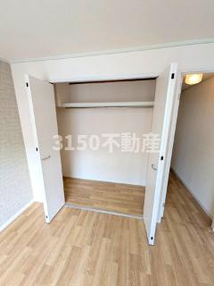 コアロード戸崎の収納