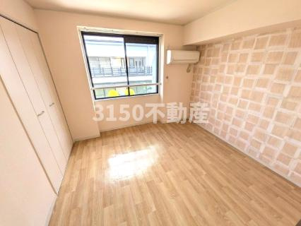 コアロード戸崎の内装