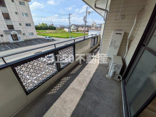 コアロード戸崎のバルコニー