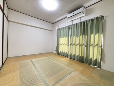 【和室】 | シェトア園田第一 | リビング横に和室。お子様のお昼寝スペースや来客スペースに最適です