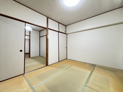 【和室】 | シェトア園田第一 | ６畳と４畳の二間続きの和室