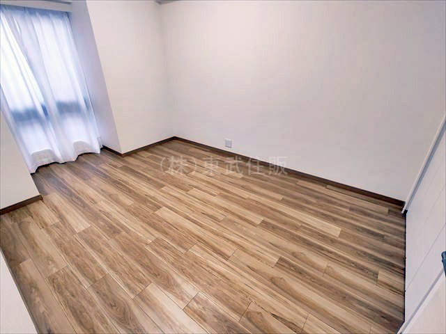 【寝室】の画像