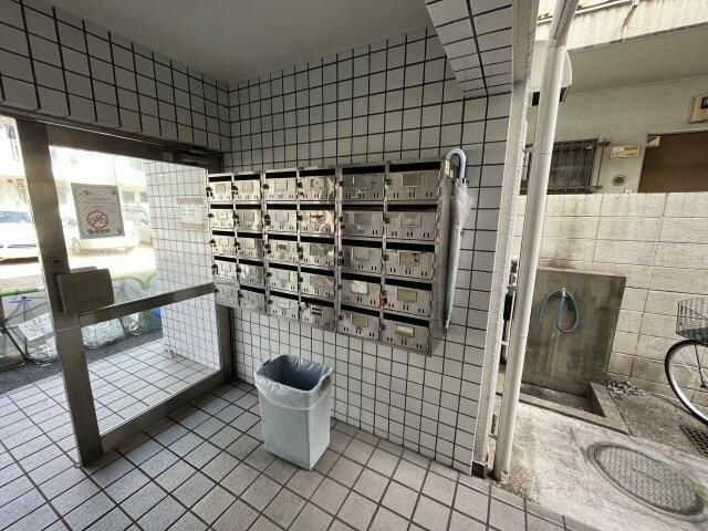 トップ赤羽のエントランス