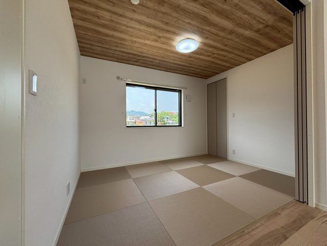 プランタウン清末西町の和室