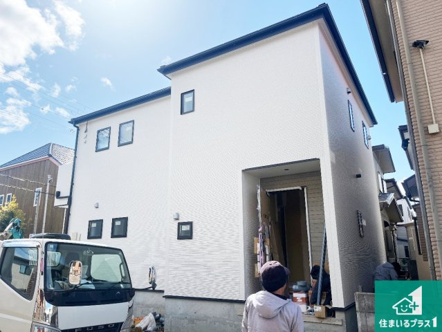 加古郡播磨町北本荘　第9期　新築一戸建ての外観|周辺は落ち着いた街並みの住宅地！子育てがしやすい住環境です！まだ未完成ですが、現地でしかわからない事もございます。是非一度ご覧ください。