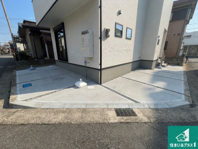加古郡播磨町北本荘　第9期　新築一戸建ての駐車場|駐車スペース！散水栓があるので、こまめに愛車を洗えます！