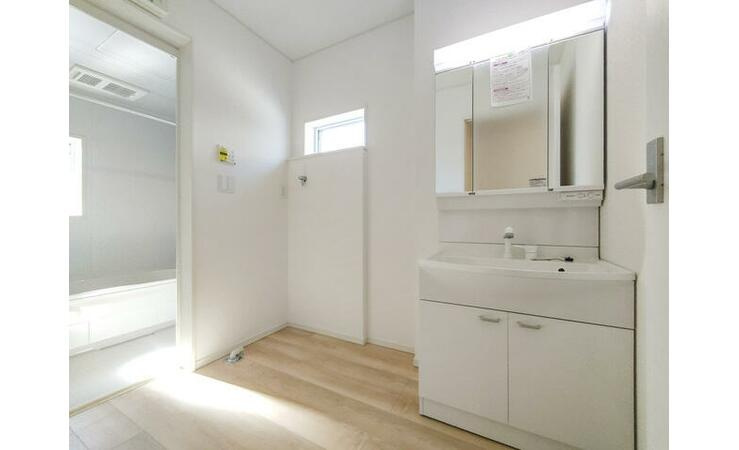 久留米市東櫛原町　新築戸建【1号棟】の独立洗面台