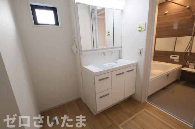 《仲介手数料無料》南区白幡６丁目5-3新築一戸建てKEIAI GRACEの独立洗面台