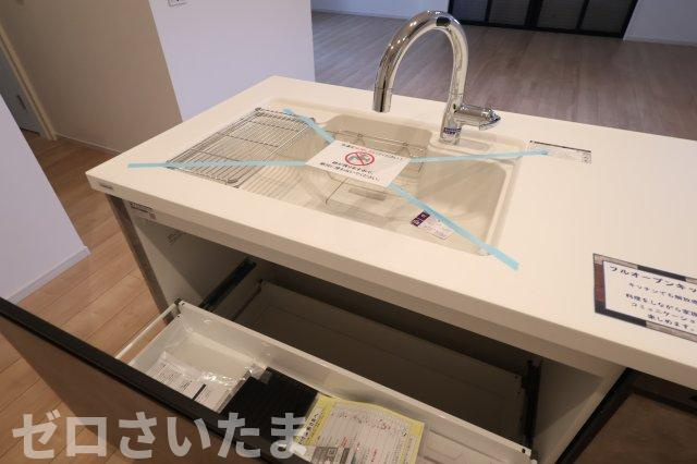 《仲介手数料無料》南区白幡６丁目5-3新築一戸建てKEIAI GRACEのキッチン