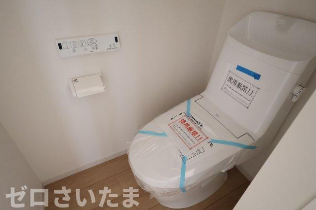 《仲介手数料無料》南区白幡６丁目5-3新築一戸建てKEIAI GRACEのトイレ|2階