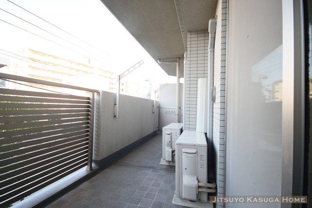 【バルコニー】