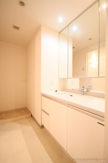 【独立洗面台】