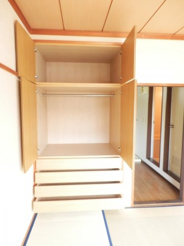 エスポアールA棟の収納