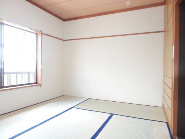 エスポアールA棟の和室