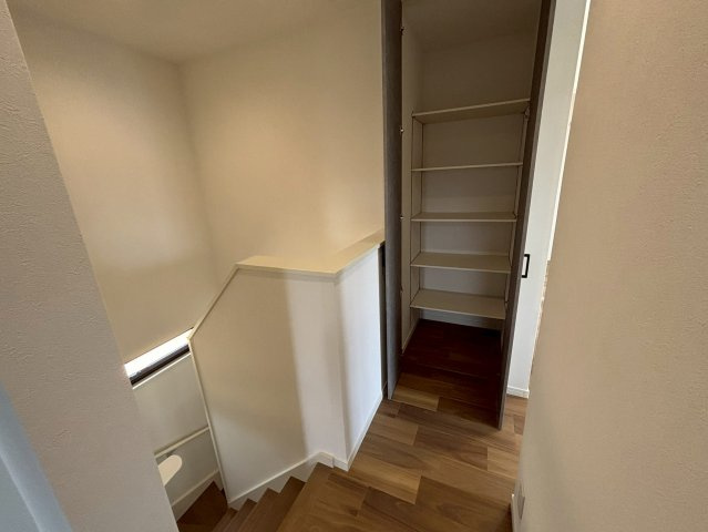 プランタウン清末西町の収納