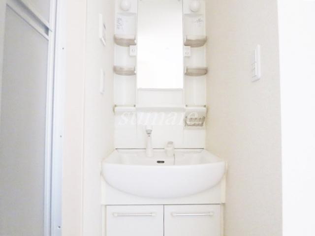 アイ・アム十条ウエストヒルズの洗面所|独立洗面台です☆