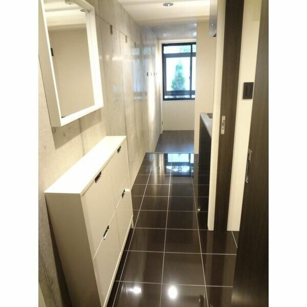 ＬＡＰｉＳ本駒込の玄関