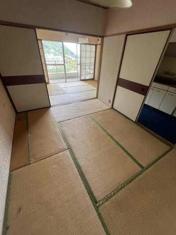 湯河原サニーハイツ1号館の和室