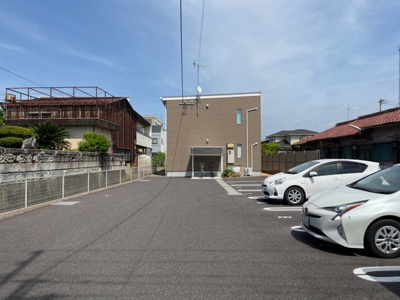 【駐車場】 | ユニヴァリィ・レオ II