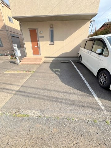 大井邸Ｂの駐車場