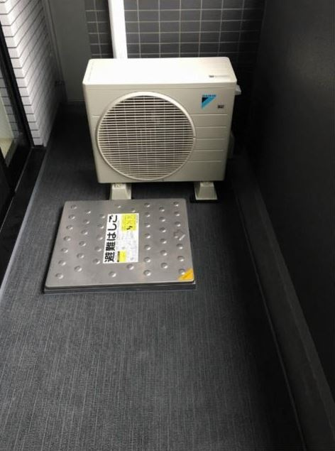 メイクスデザイン新宿のバルコニー|南向き