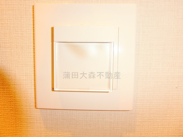 タスキ　リシェス　池上の設備|センサ付保安灯